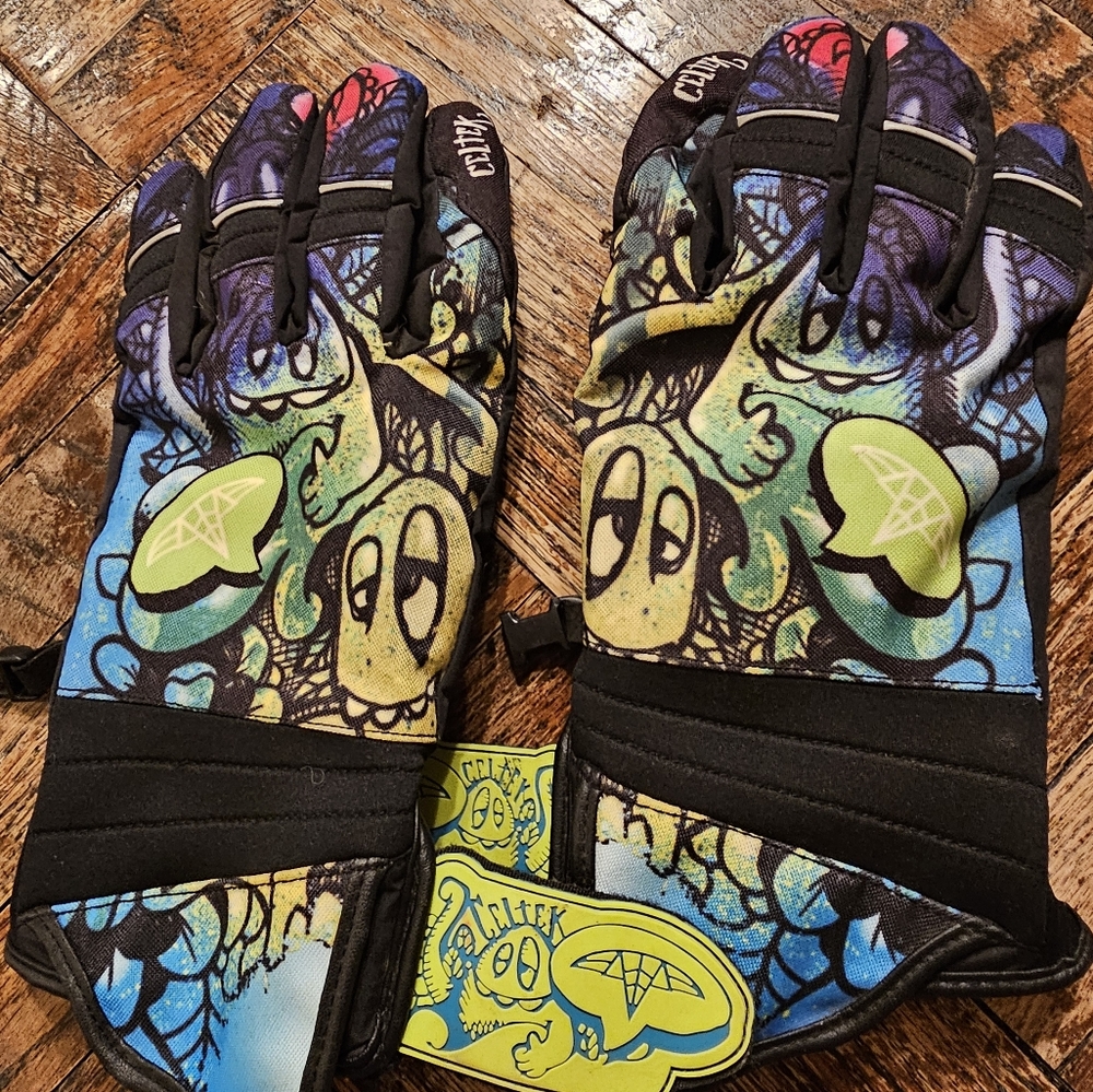 Snowboard gloves